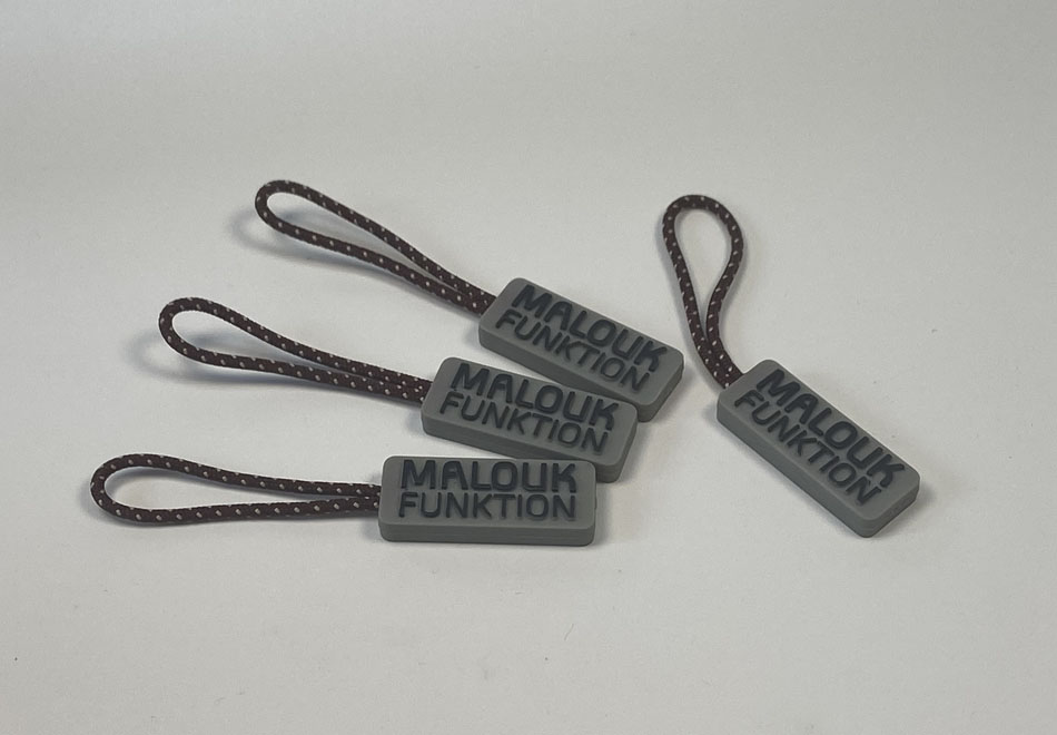 MALOUK PLASTIC ZIPPER PULLER